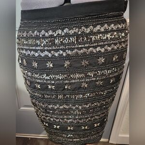 Francesca's Collections Black and Silver Sequin Pencil Skirt